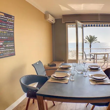 2 Pièces Face à La Mer- Sur Appartement Cagnes-sur-Mer
